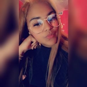 Meet your Posher, Genesis